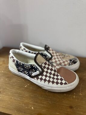 Vans Kids Slip-On Checkerboard Floral Patchwork Shoe - Brown/Black/White